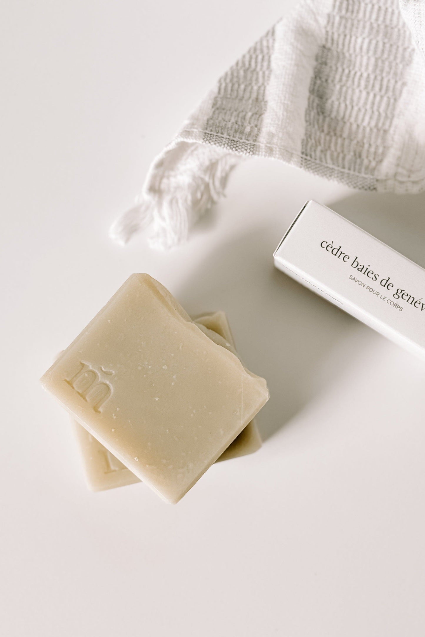 SAVON POUR LE CORPS - Cèdre baies de genévrier