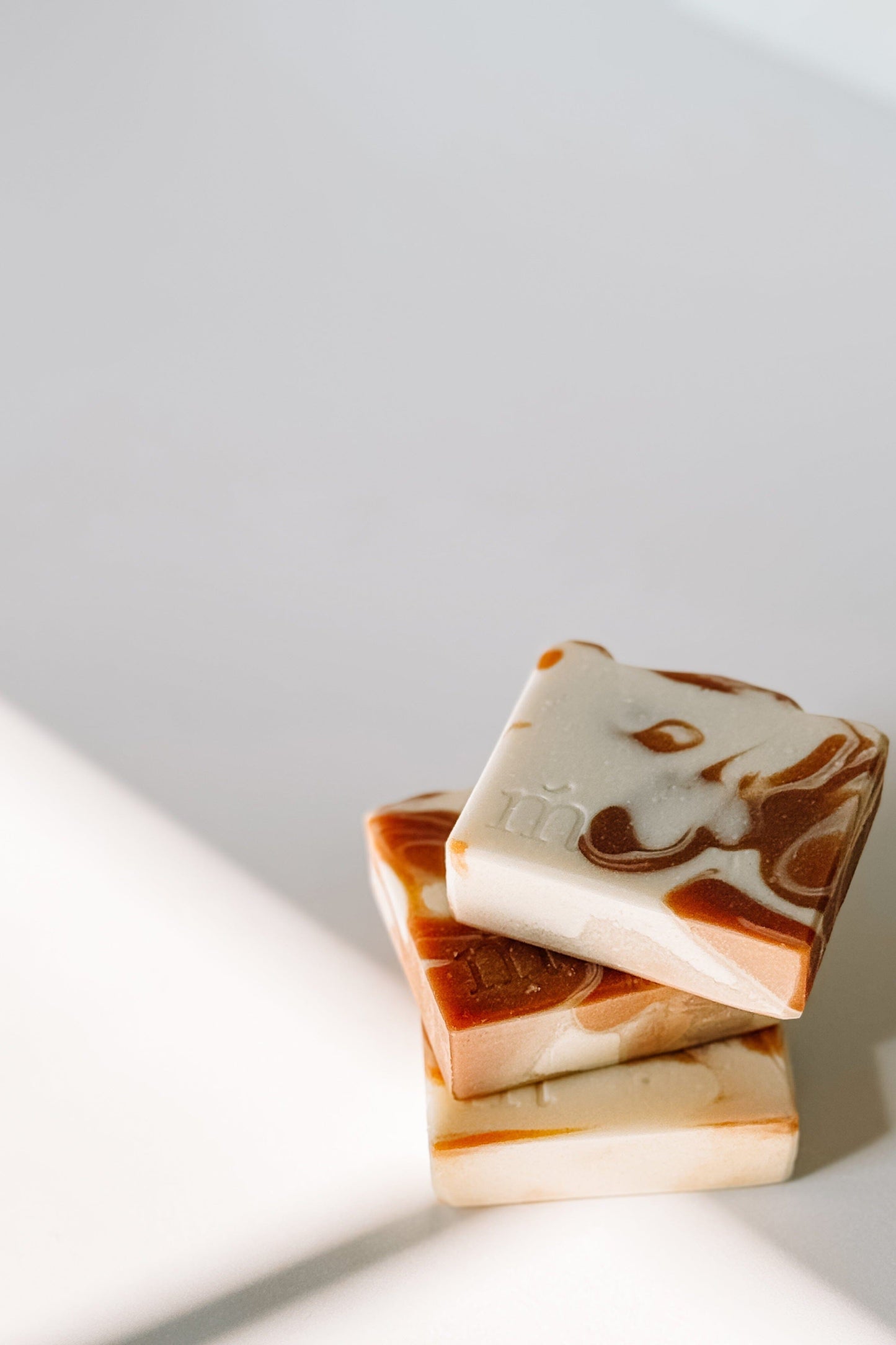 SAVON POUR LE CORPS - Pomme amande