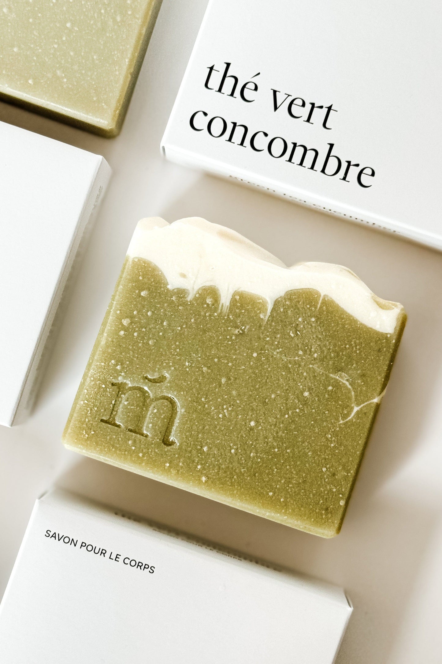 SAVON POUR LE CORPS - Thé vert et concombre Savons Marée - Chandelles