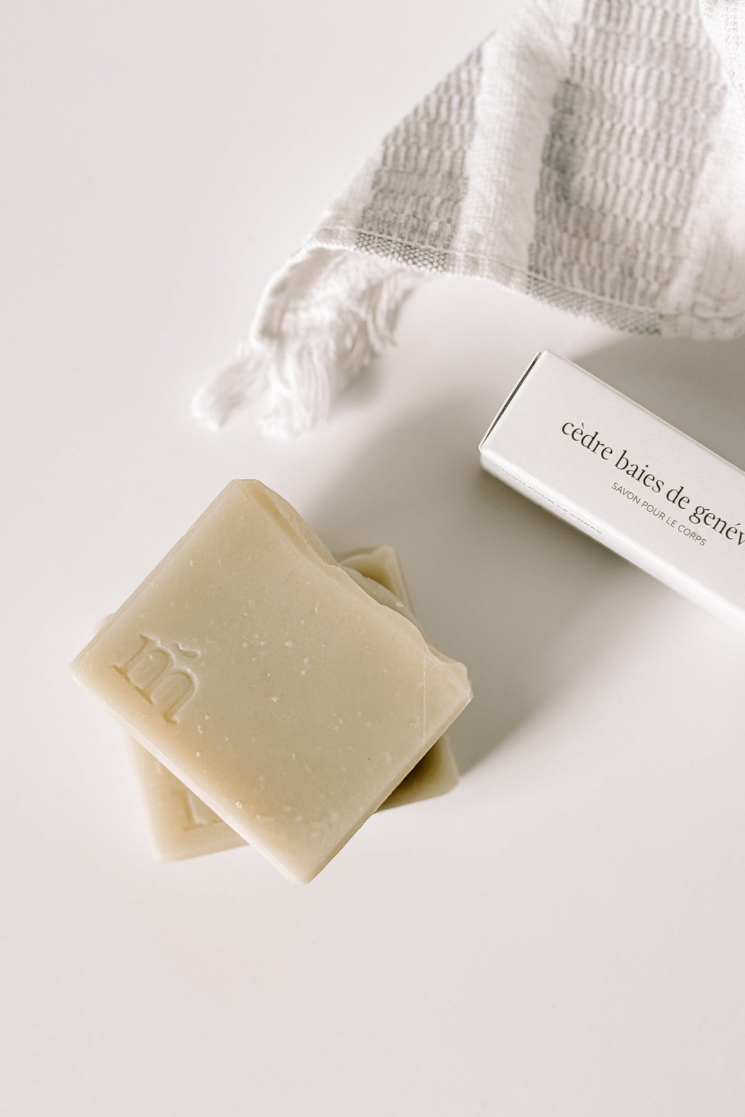 SAVON POUR LE CORPS - Cèdre baies de genévrier