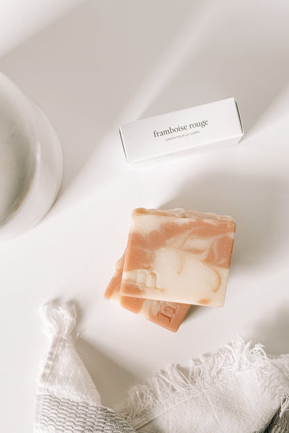 SAVON POUR LE CORPS - Framboise rouge Savons Marée - Chandelles 